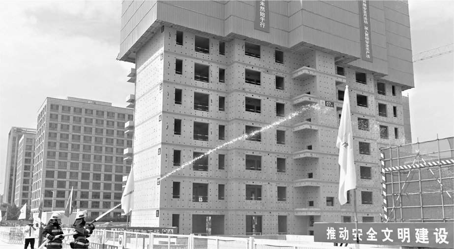 熱熔防水卷材不當(dāng)施工易引發(fā)火災(zāi)，防水施工多優(yōu)先選擇自粘卷材